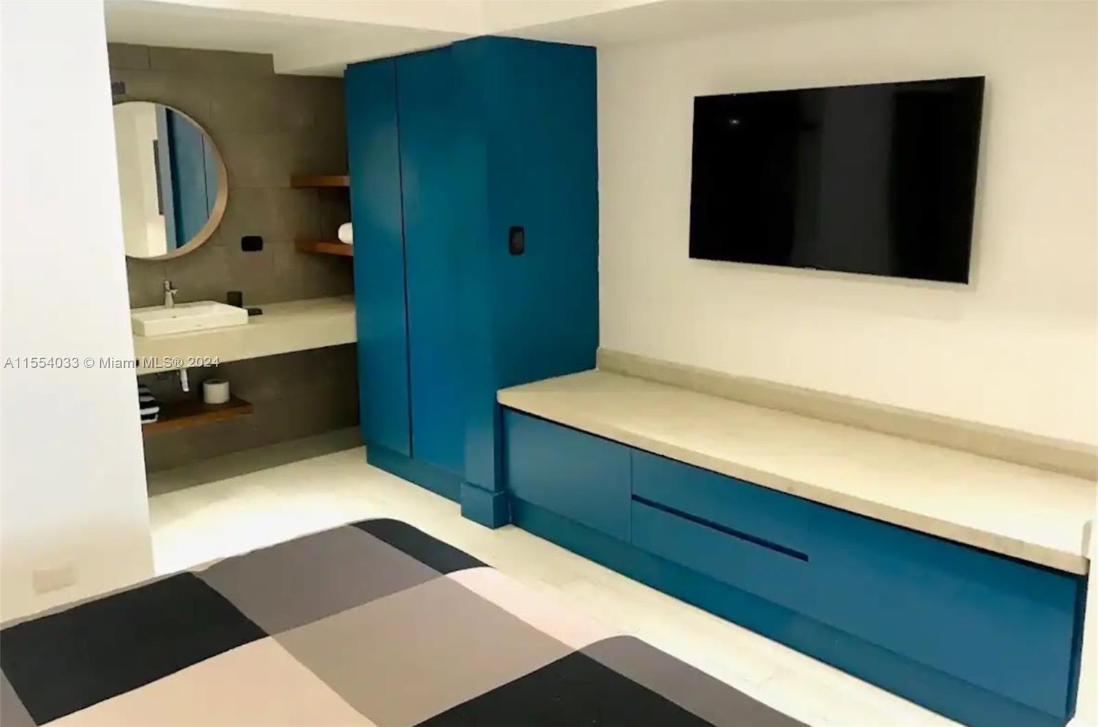 Beautiful Condo